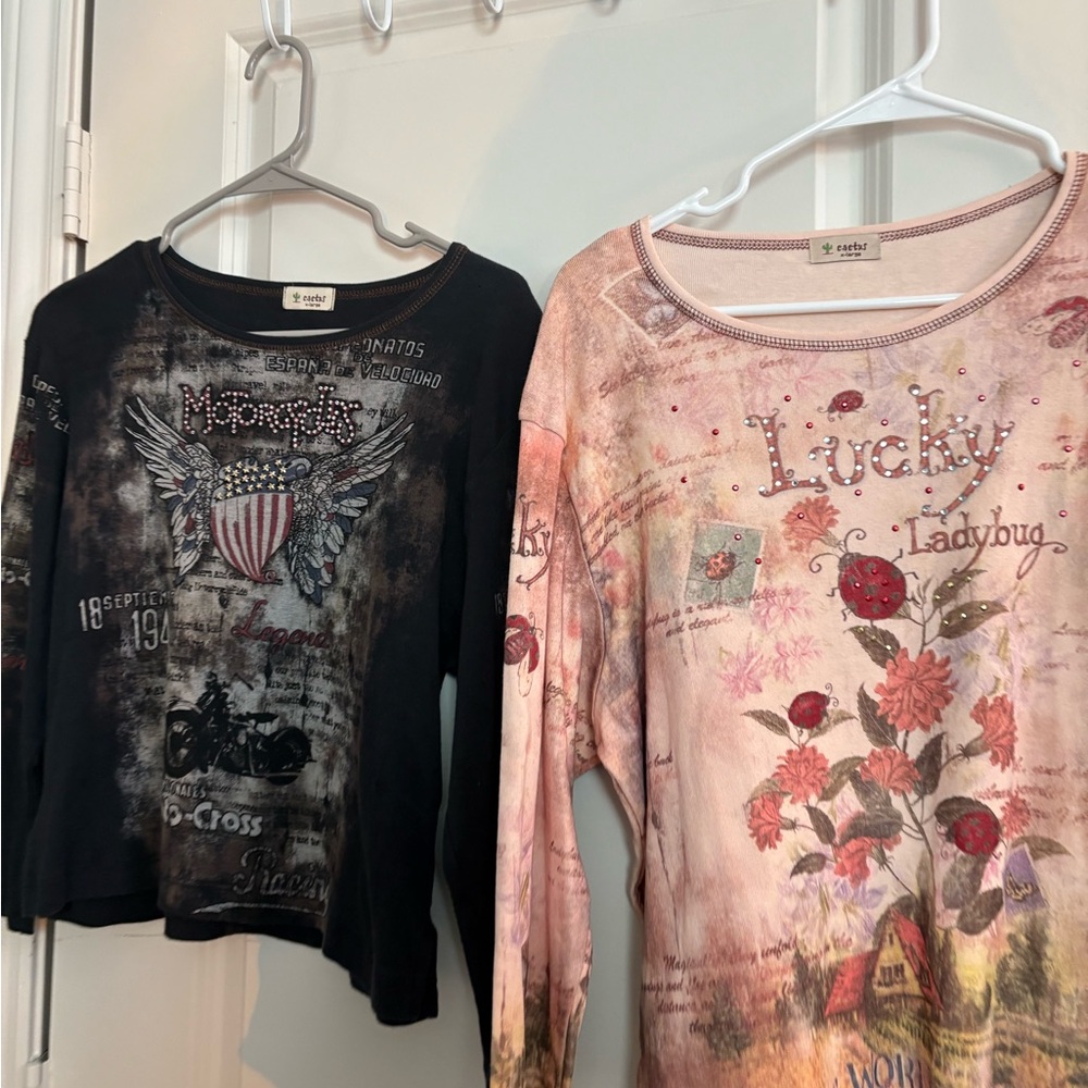 Cactus Long Sleeve Rhinestone Tee Lot of 2 - Black and Cream